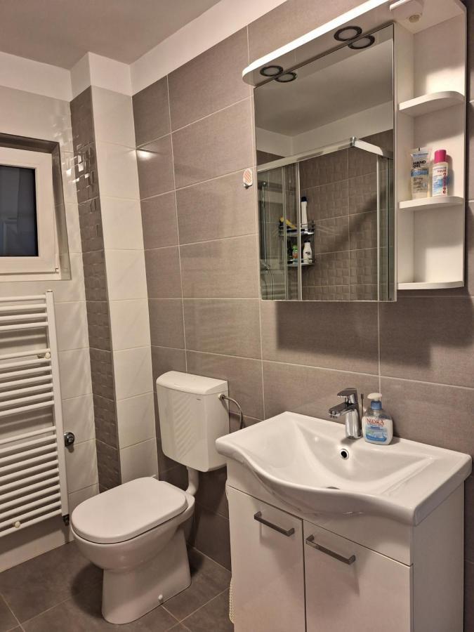 Silvia Apartman *